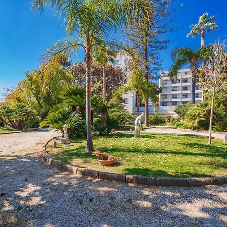 Mediterranee Con Piscina By Wonderful Italy Apartamento *